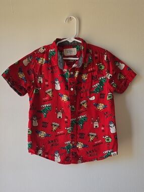 Free Planet Red Holiday Short-Sleeve Button-Up Shirt - Kids